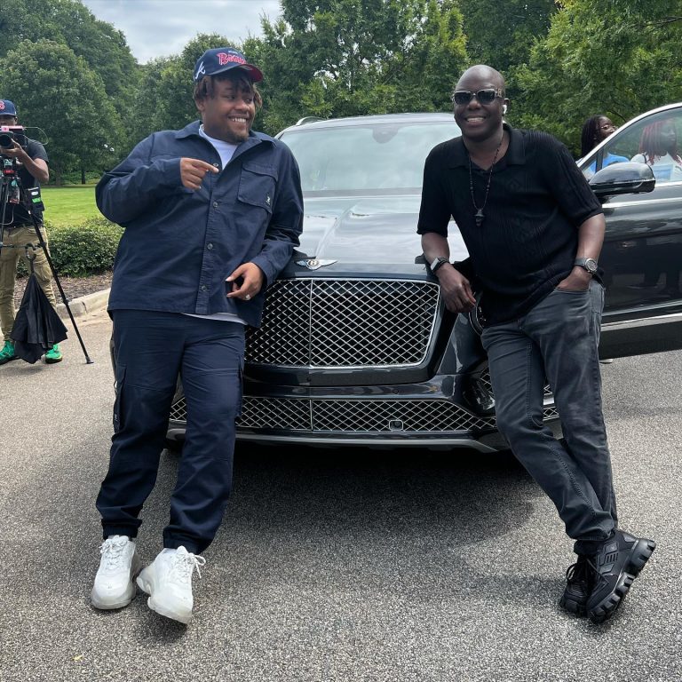 #The15thHeadies: Buju BNXN receives a Bentley 2022 as the winner of Next Rated Artiste