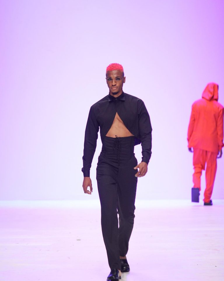 Groovy Mono made a triumphant return to modelling and walked the runway with grace and ease.