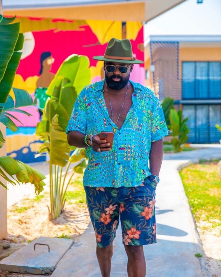 Kunle Afolayan presented the series “Anikulapo”.