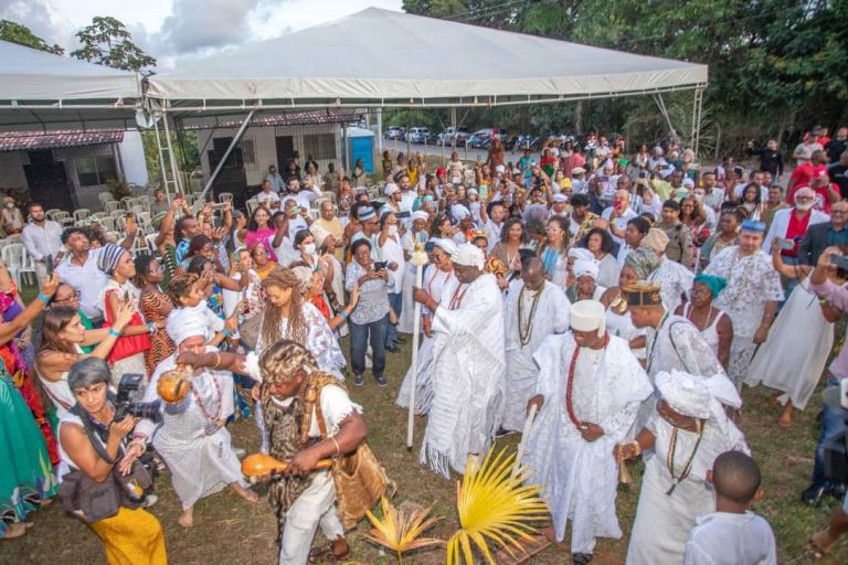 Ooni Visits Brazil, Issues Certificate For Quilombola as Yoruba Territory   