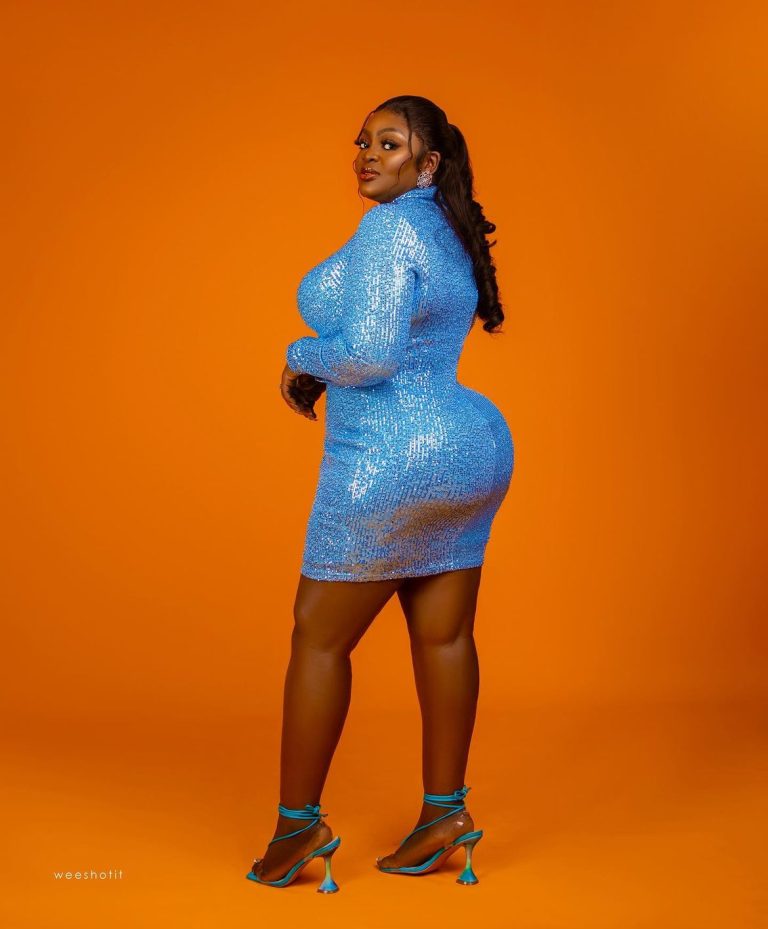 New First Lady, Eniola Badmus welcomed Oluremi Tinuba as First Lady of Nigeria.