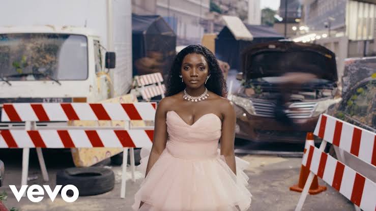 Simi – Stranger (Official Video)