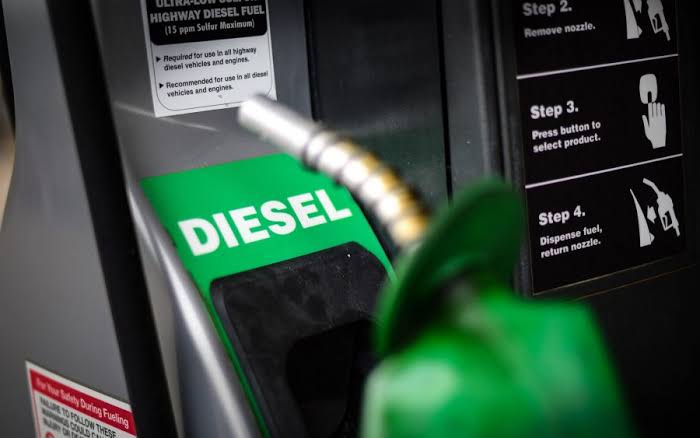 Diesel price soars to N950 per litre, prompting manufacturers to worry about potential shutdowns and job cuts.