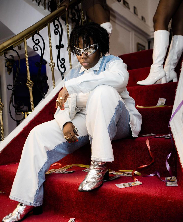 Singer Teni witnessed the assassination of her father in front of her own eyes