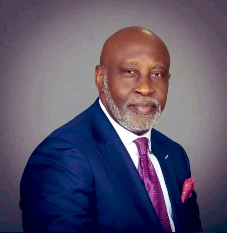 Profile about Prince Afolabi Ghandi Olaoye, the new Soun of Ogbomoso