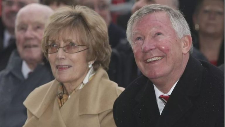 Cathy, the wife of Sir Alex Ferguson, passes away at the age of 84