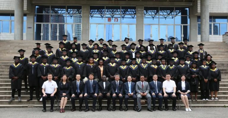 72 Nigerian railway engineers trained in China return