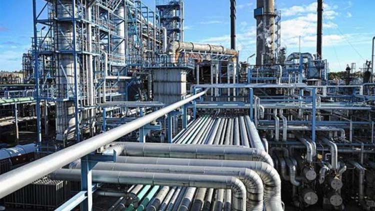 Five economic benefits of selling Crude oil to Dangote refinery in Naira  