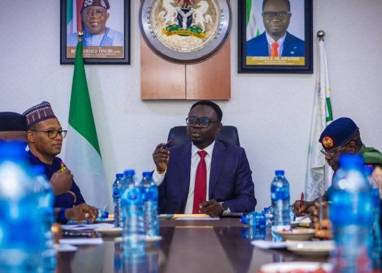 Nigeria Federal Warns Youths Against Irregular Migration, Cites Deadly Risks