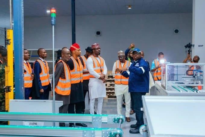 Nigeria Achieves Milestone as Locally Made Solar Panels Are Exported to Ghana