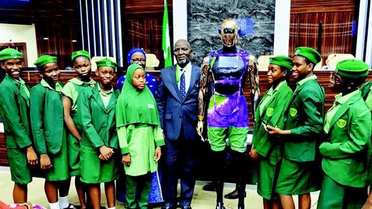 FGGC Sagamu Students Build AI Robot “Okiki-Saggy” in Landmark Innovation