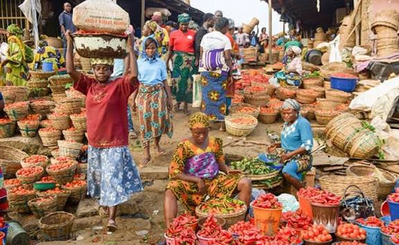 Lagos Households Grapple with Mixed Food Prices Amid Easing Inflation, Survey Shows