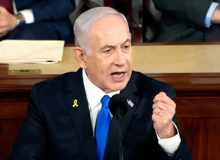 Netanyahu Requests Presidential Pardon as Corruption Trial Drags On