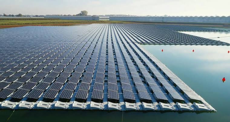 Nigeria Commissions Its First Floating Solar Power Project at UNILAG